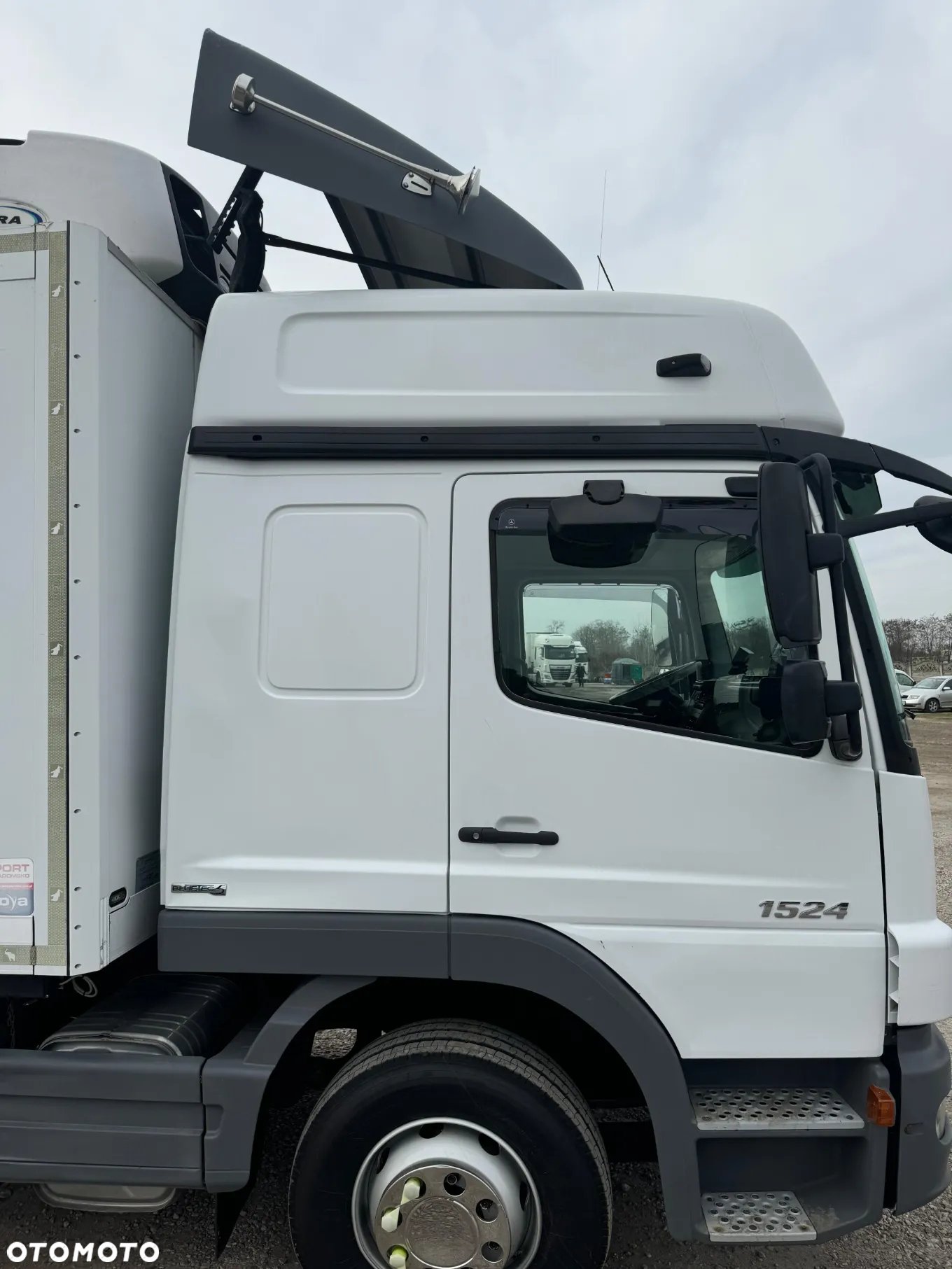Mercedes-Benz 1524L - 8
