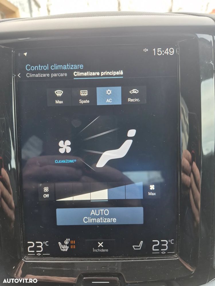 Volvo XC 60 D4 AWD Momentum - 29