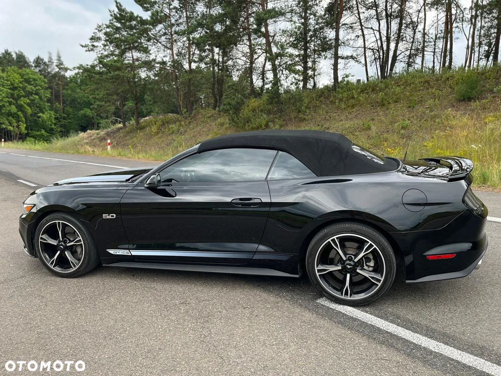 Ford Mustang Convertible 5.0 Ti-VCT V8 GT - 13