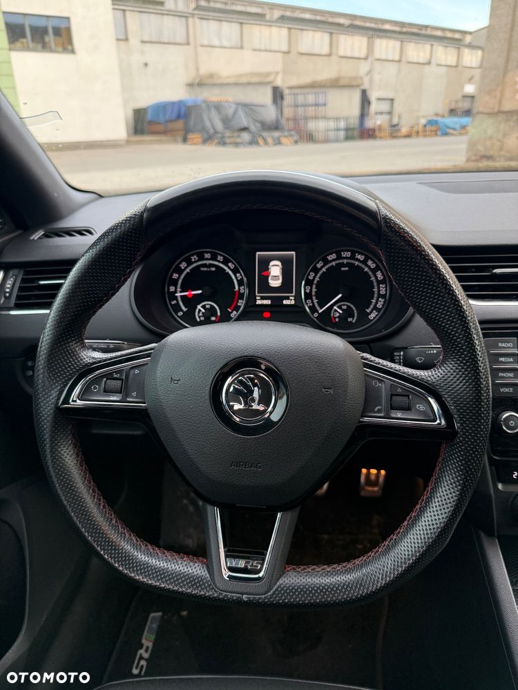 Skoda Octavia 2.0 TDI RS - 8