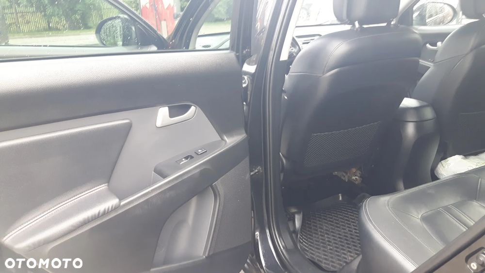 Kia Sportage - 16