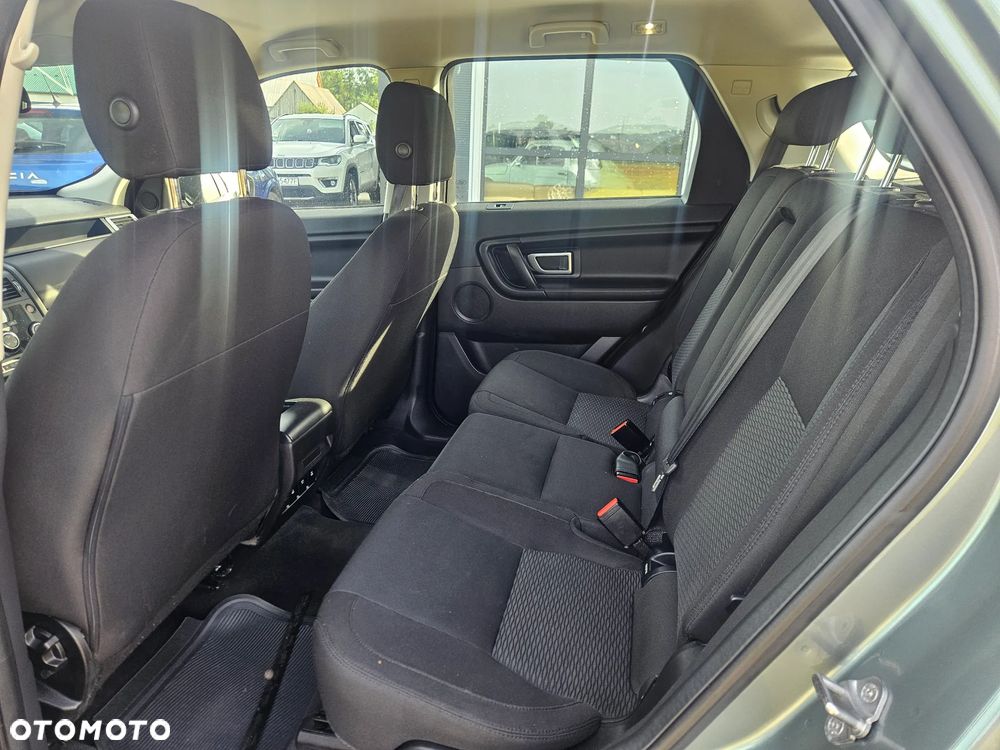 Land Rover Discovery Sport TD4 SE - 7