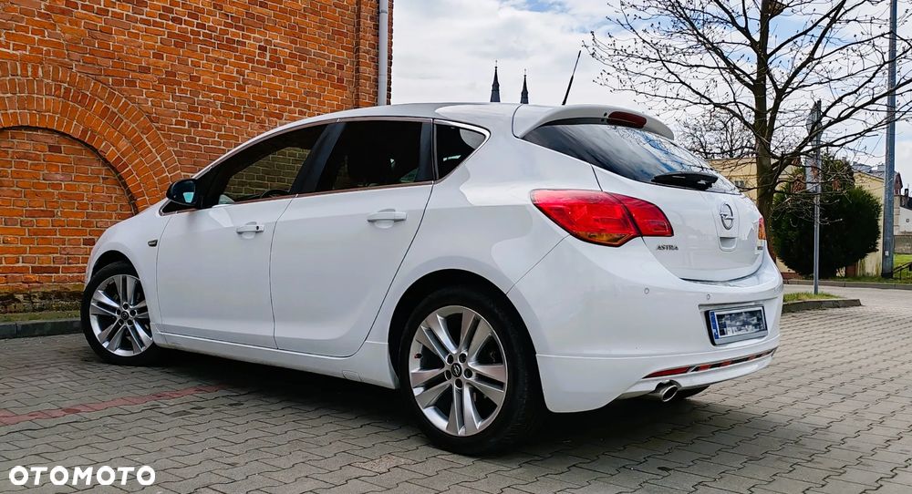 Opel Astra 1.4 Turbo Sport - 12
