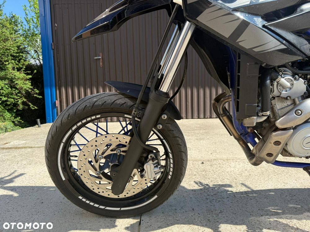 Yamaha WR - 7