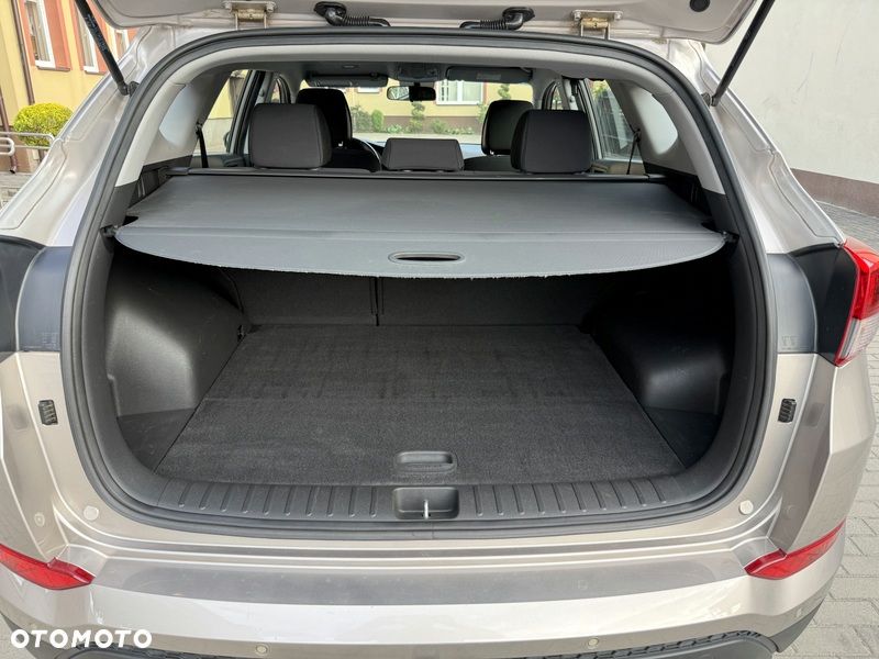 Hyundai Tucson blue 1.6 GDi 2WD Classic - 12