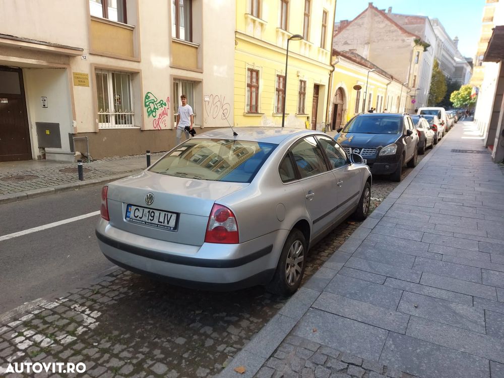 Volkswagen Passat 1.8 5V Turbo Highline - 3