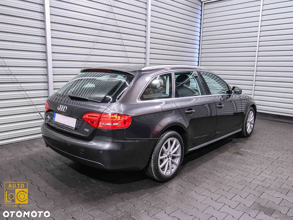 Audi A4 Avant 2.0 TDI - 7
