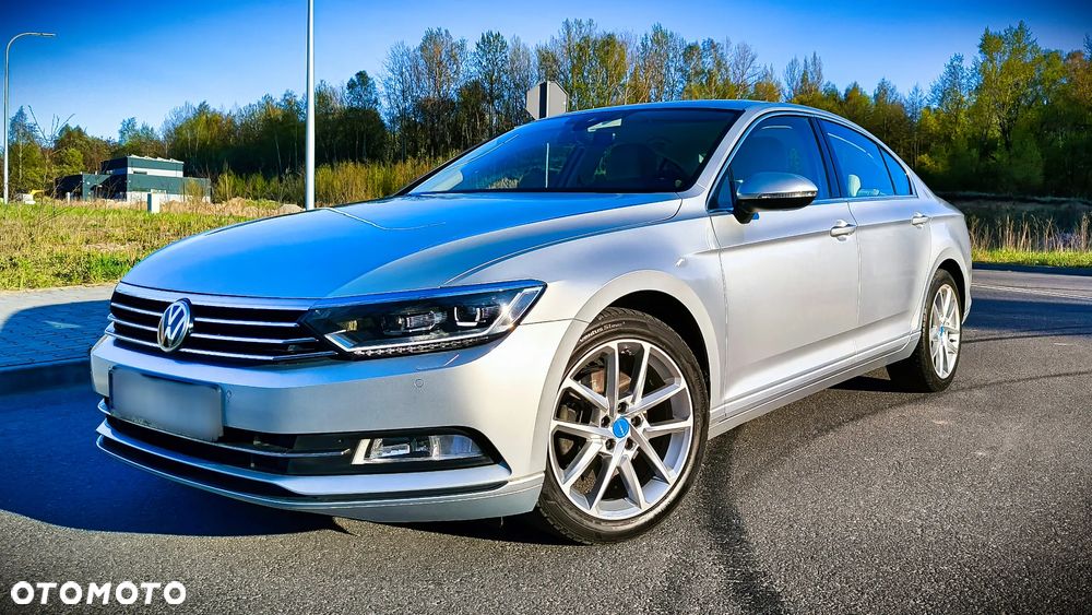 Volkswagen Passat 2.0 TDI BMT Comfortline DSG - 2