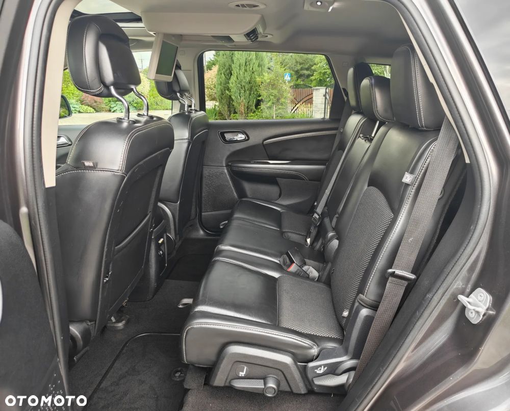 Fiat Freemont 2.0 Multijet 16V DPF Automatik Allrad Black Code - 11