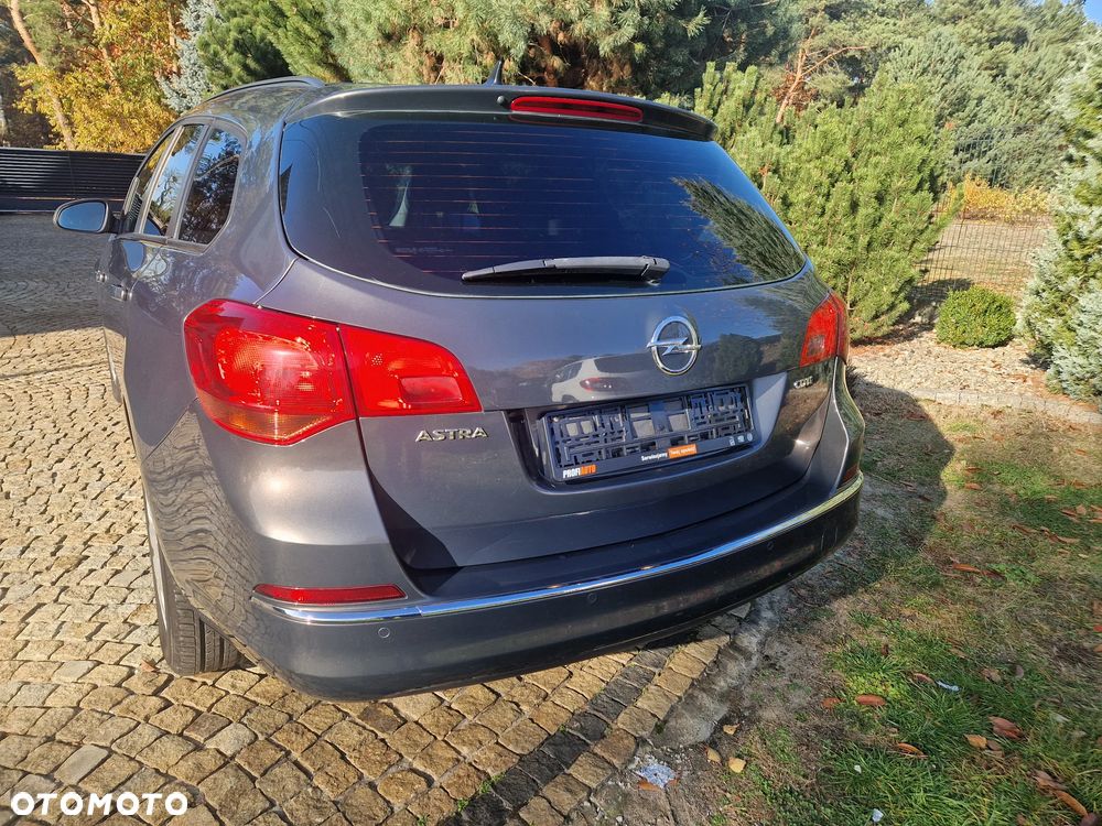 Opel Astra - 4
