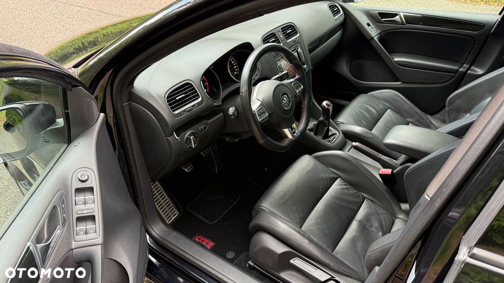 Volkswagen Golf 2.0 GTI - 10