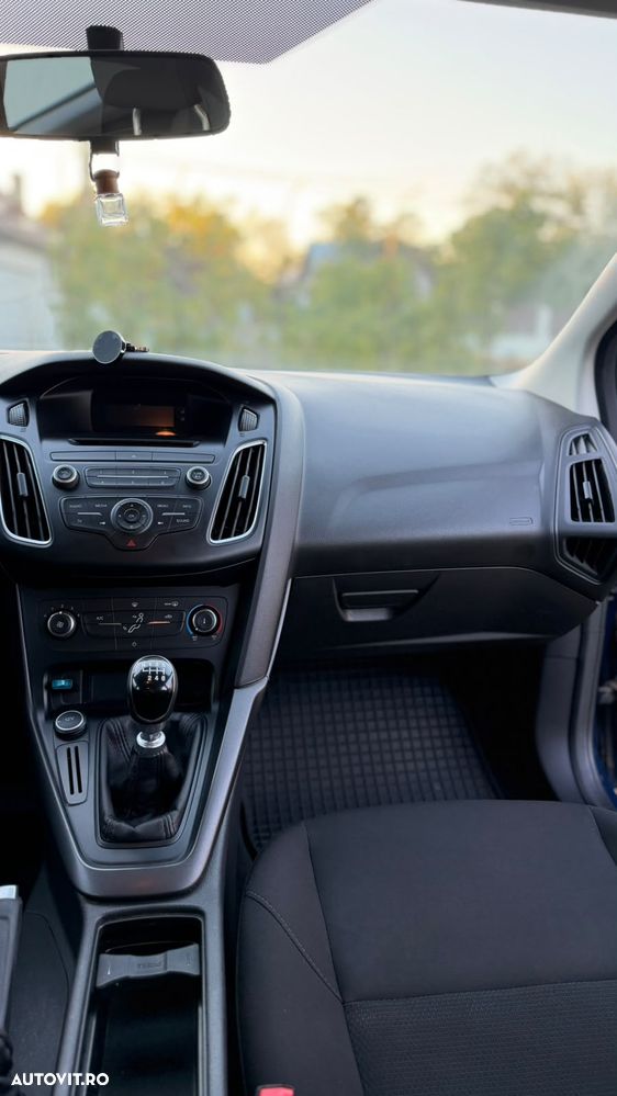 FORD Focus 2017 — imagine 11