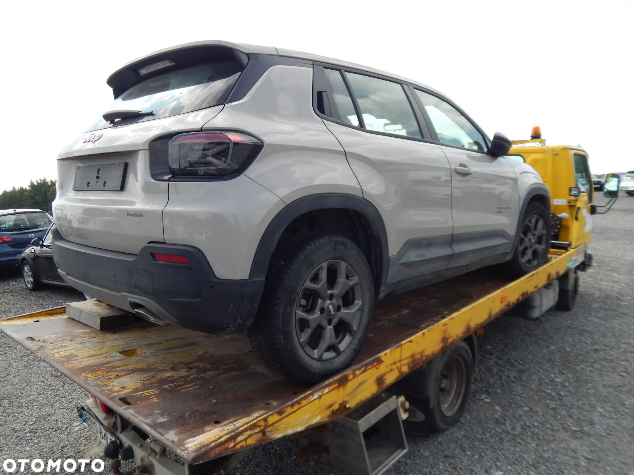 Jeep Avenger 1.2 GSE T3 Altitude FWD - 4