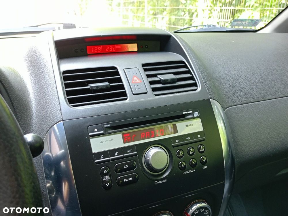 Fiat Sedici 1.9 Multijet 4x4 Dynamic - 10