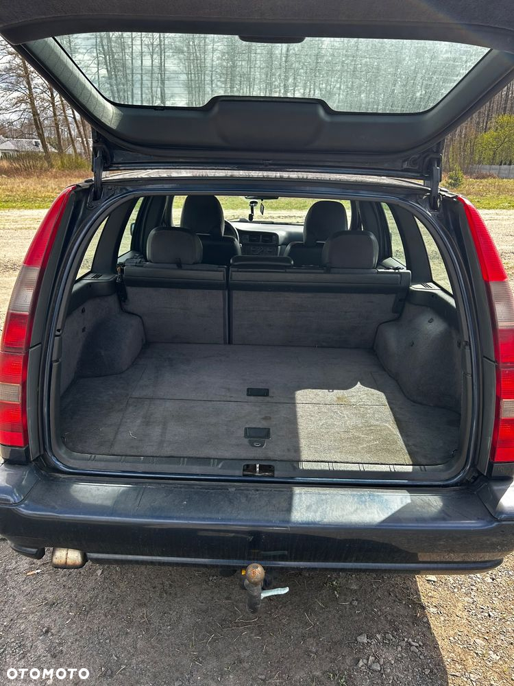 Volvo V70 2.5TDI - 14