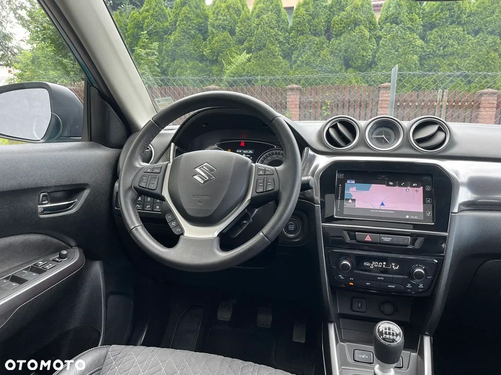 Suzuki Vitara 1.4 Boosterjet XLED Sun 4WD - 26