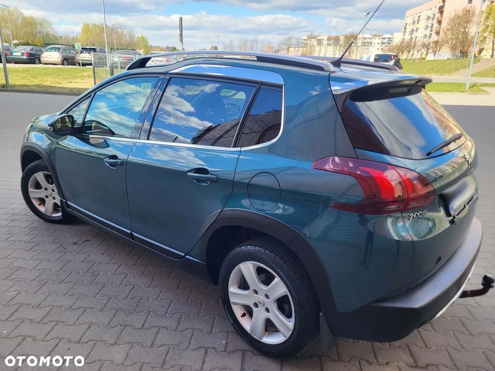 Peugeot 2008 BlueHDi 100 STOP & START Allure - 21