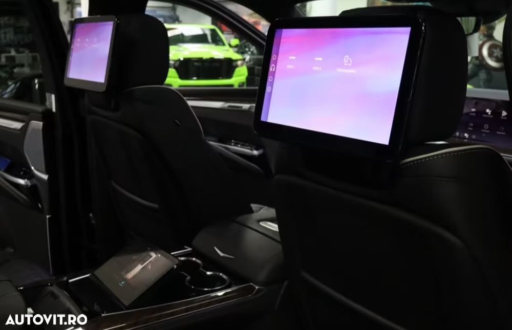 CADILLAC Escalade 2026 — imagine 11