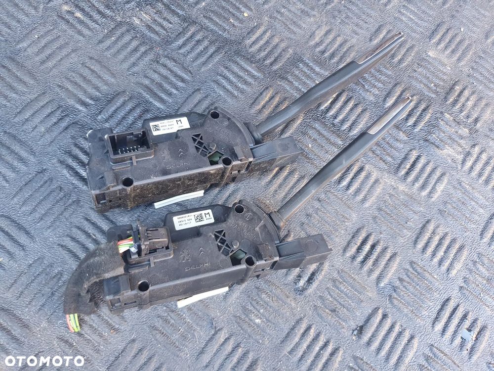 PRZEŁĄCZNIK MANETKA ZMIANY BIEGÓW CITROEN C4 98002210 - 1