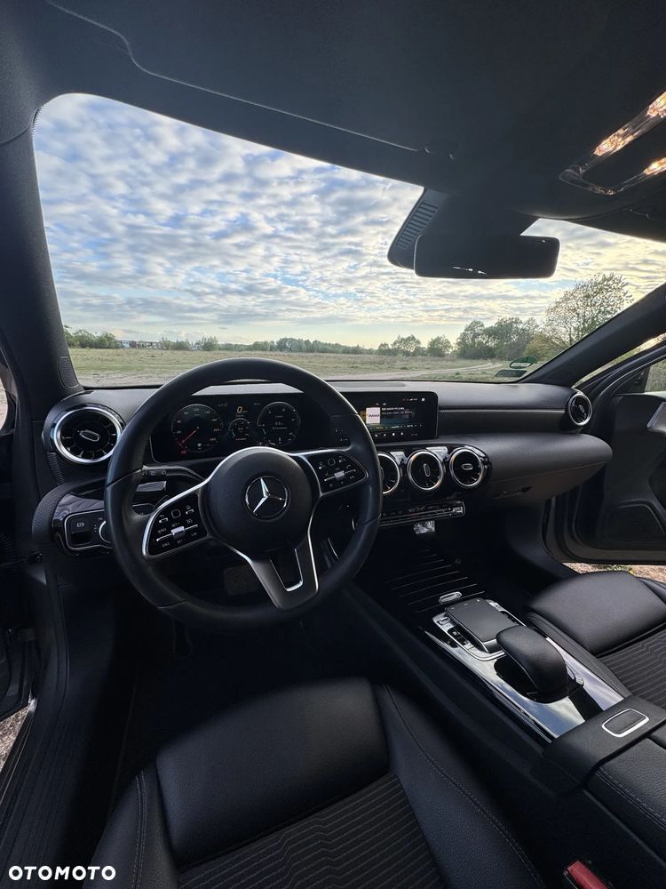 Mercedes-Benz Klasa A 200 AMG Line 7G-DCT - 10