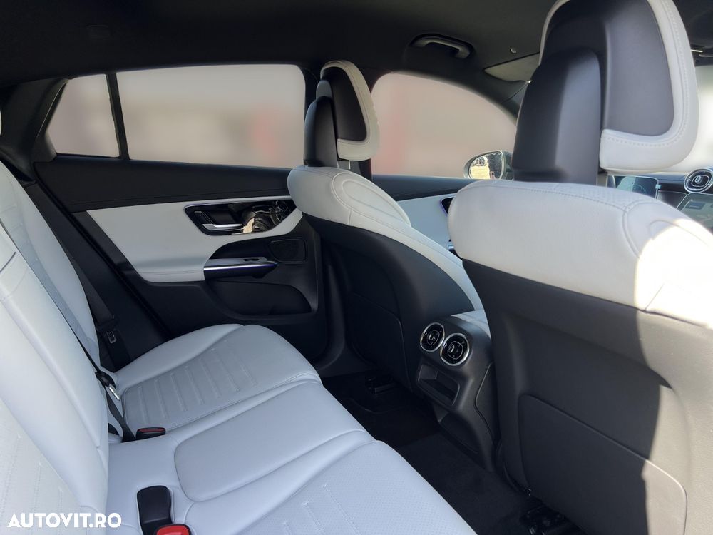 Mercedes-Benz GLC Coupe 200 4MATIC MHEV - 12