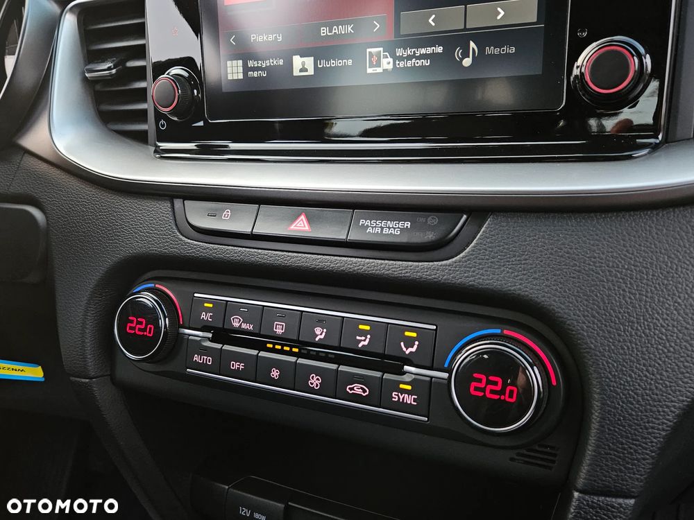 Kia Ceed 1.5 T-GDI M - 14