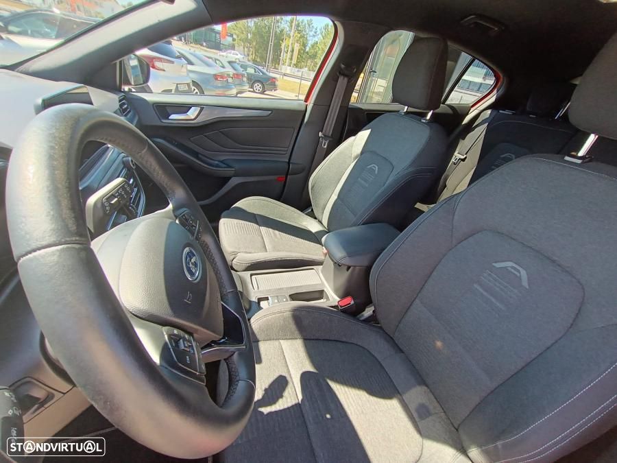 Ford Focus 1.0 EcoBoost Active - 8