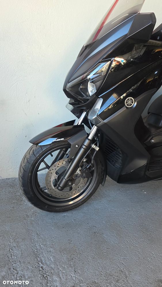 Yamaha X-max - 12