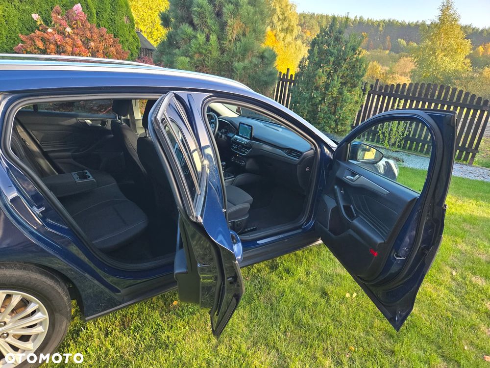 Ford Focus 1.5 EcoBlue Titanium Business - 17