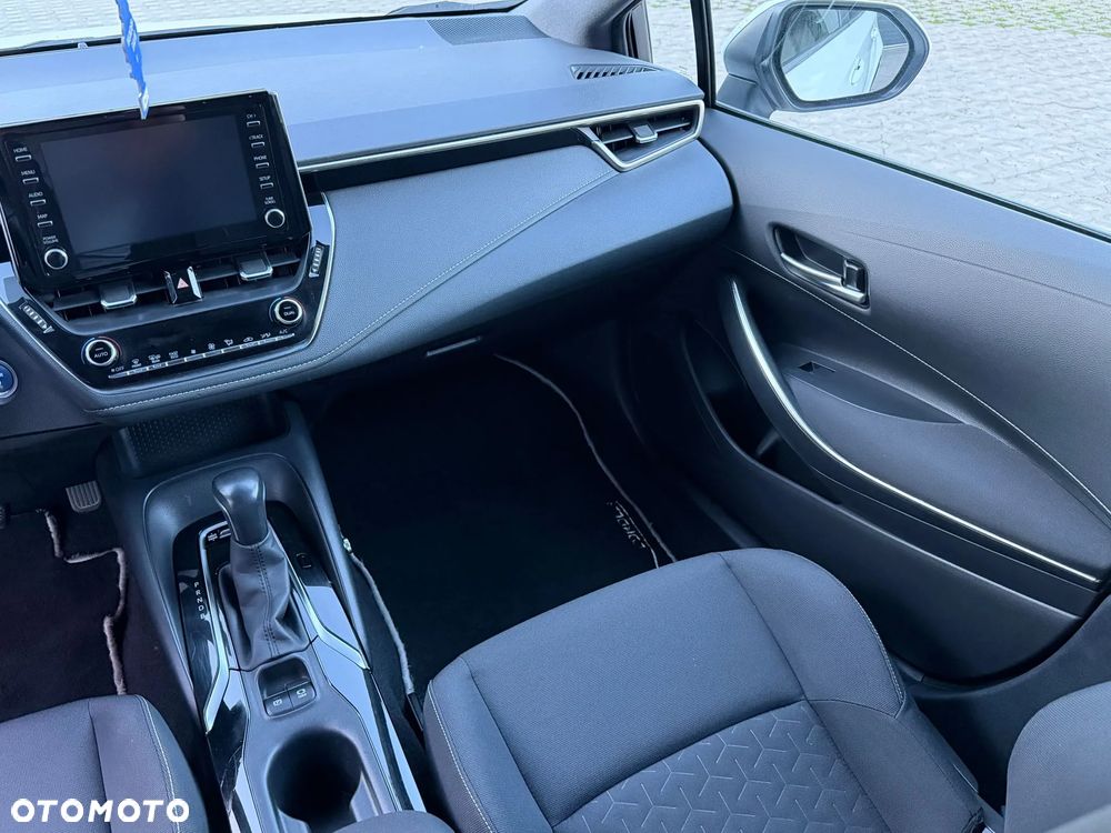 Toyota Corolla 1.8 Hybrid Comfort - 6