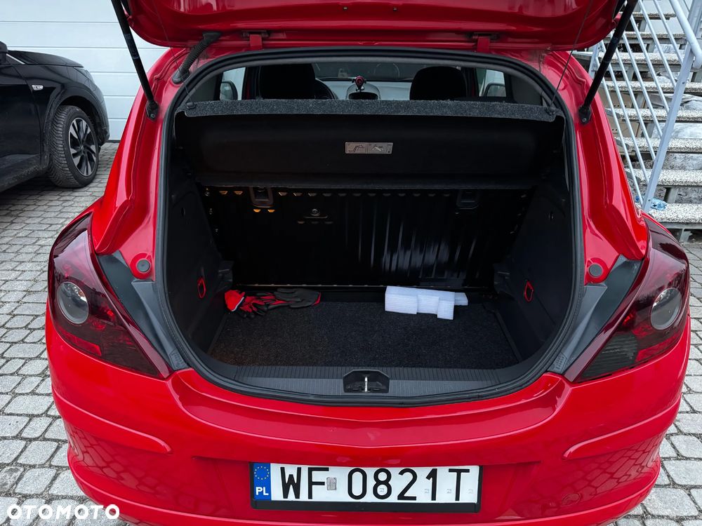 Opel Corsa 1.4 16V Sport - 13