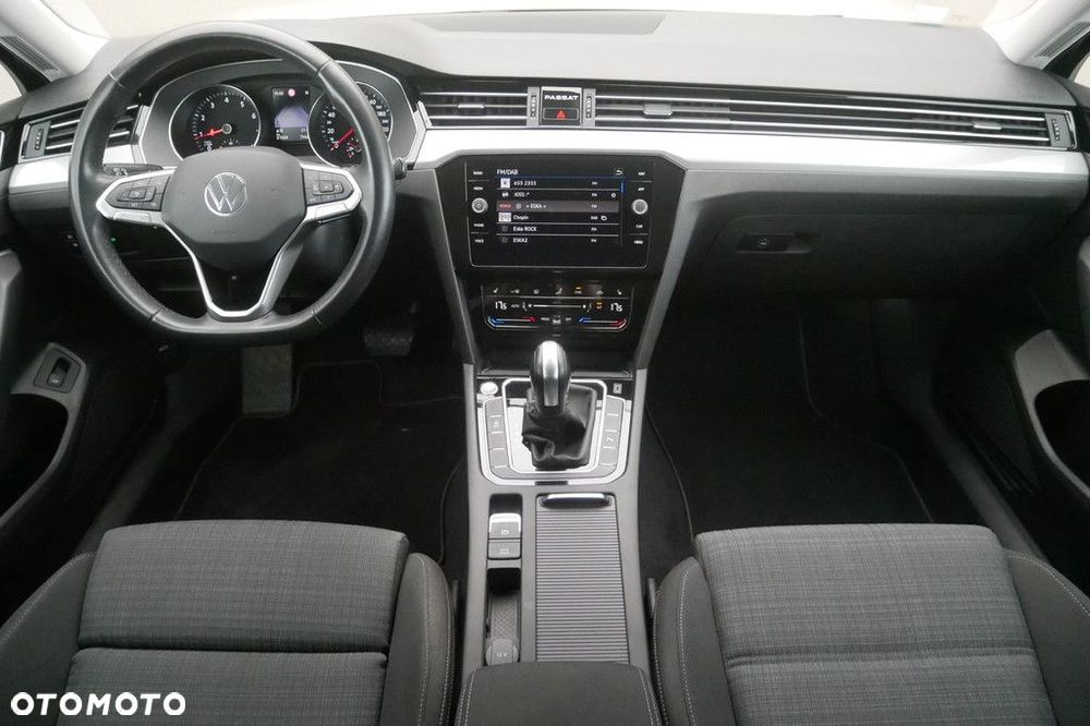 Volkswagen Passat Variant 2.0 TSI Business DSG - 8