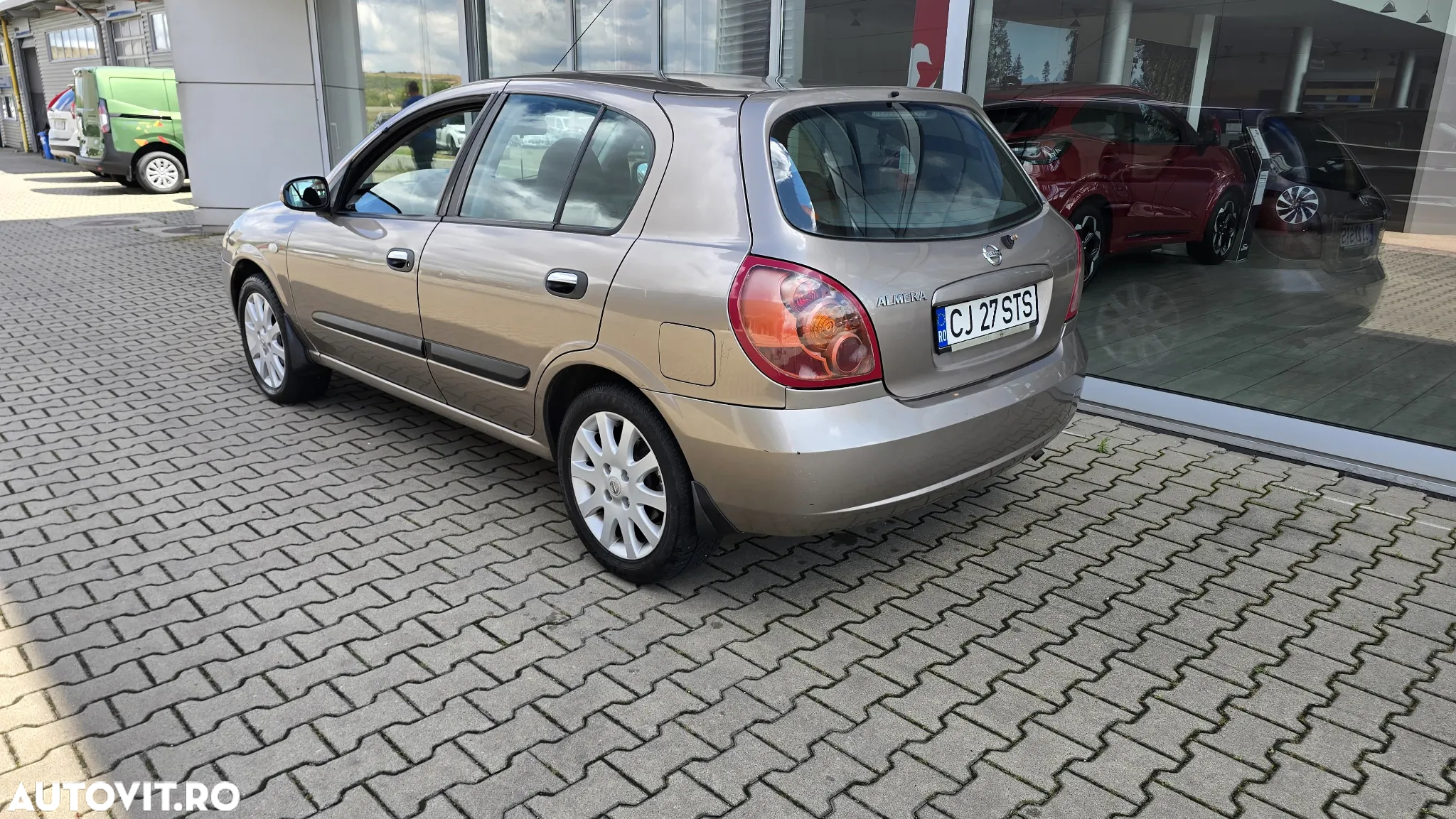 Nissan Almera 1.5 Acenta+ - 4