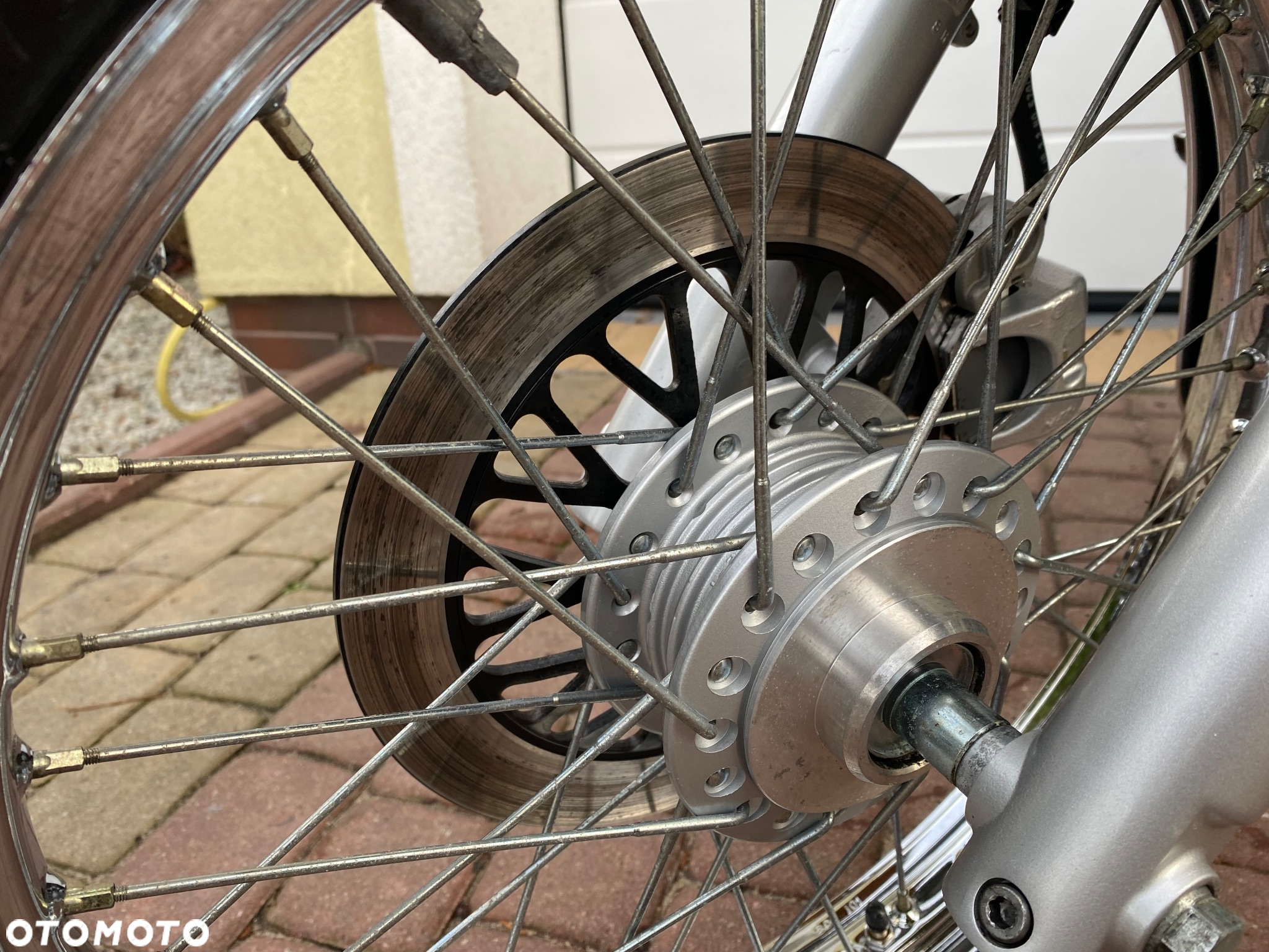 Suzuki Intruder - 38