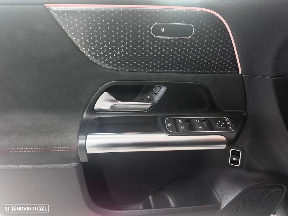 Mercedes-Benz EQA 250+ AMG Line — fotografia 7