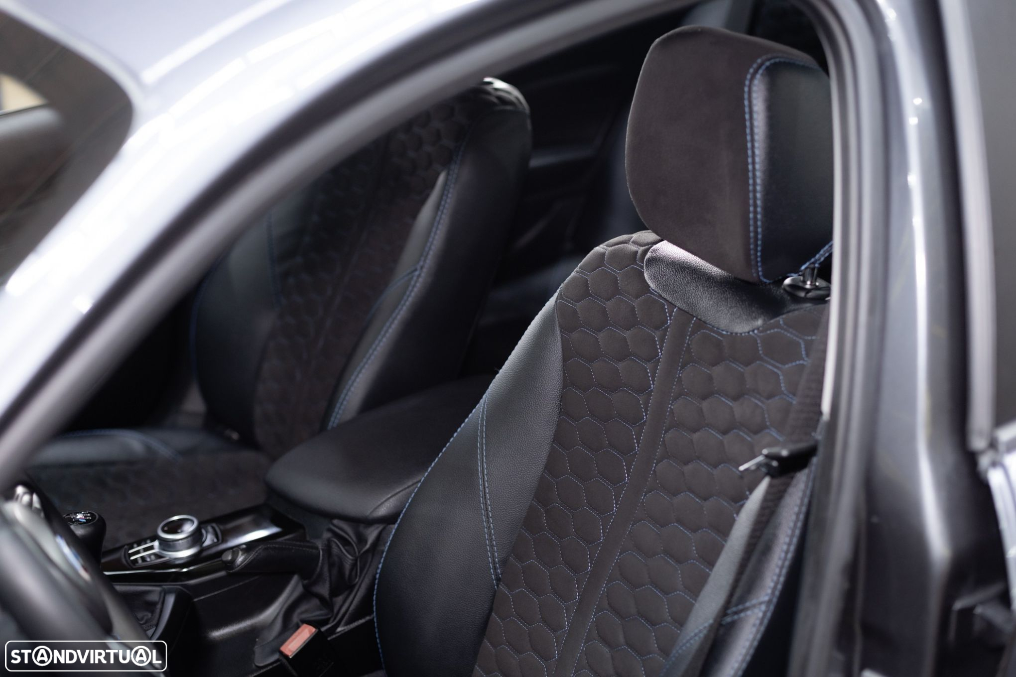 BMW 116 d Pack M - 25