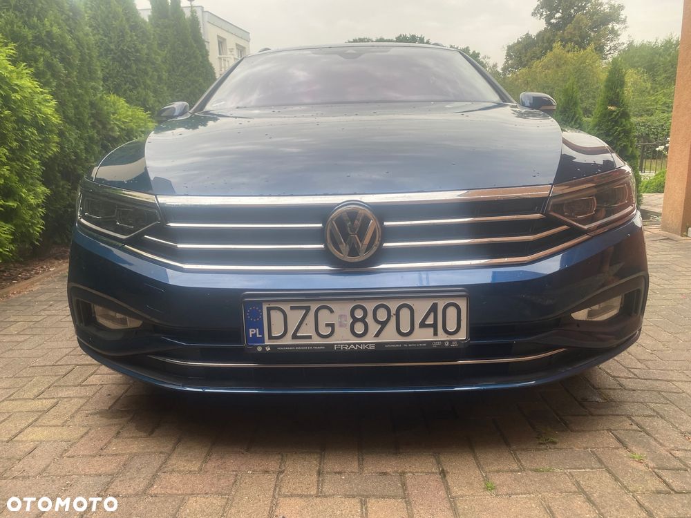 Volkswagen Passat 2.0 TDI SCR DSG Business - 3