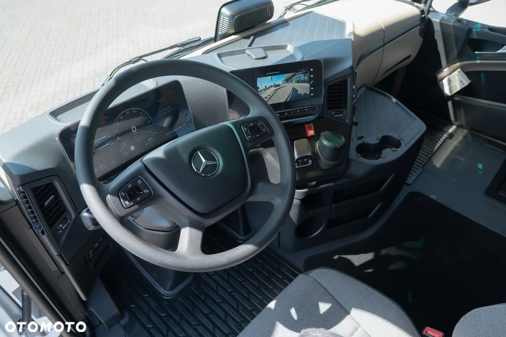 Mercedes-Benz ACTROS 2551 LS 6x2 oś pchana - 6