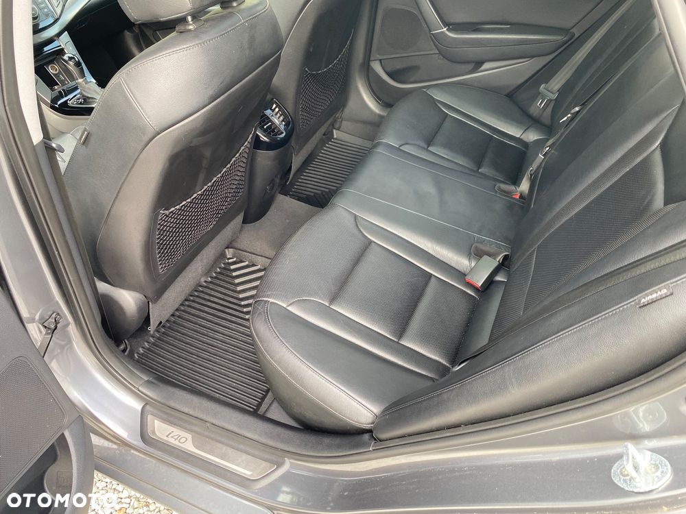 Hyundai i40 2.0 Automatik Premium - 31