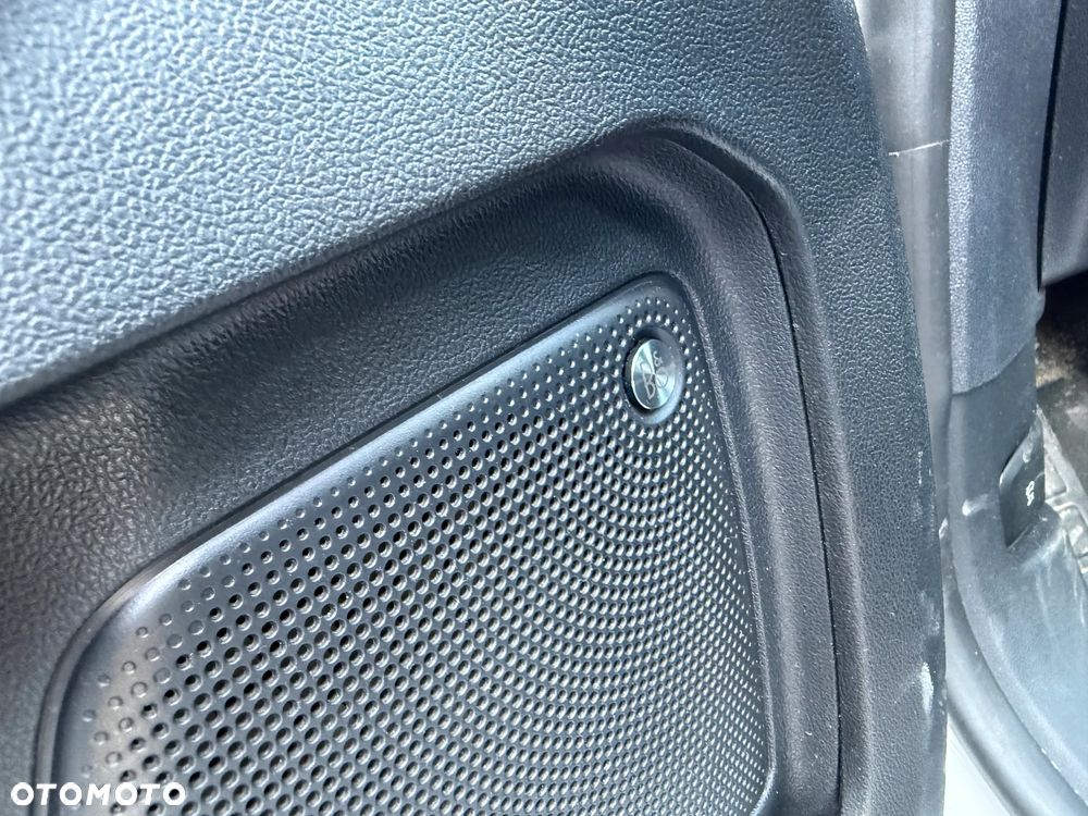 Ford Kuga 2.0 TDCi FWD ST-Line - 12