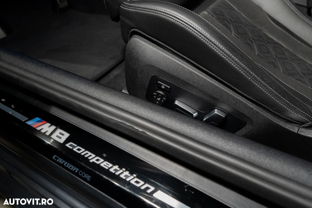 BMW M8 Competition - 30