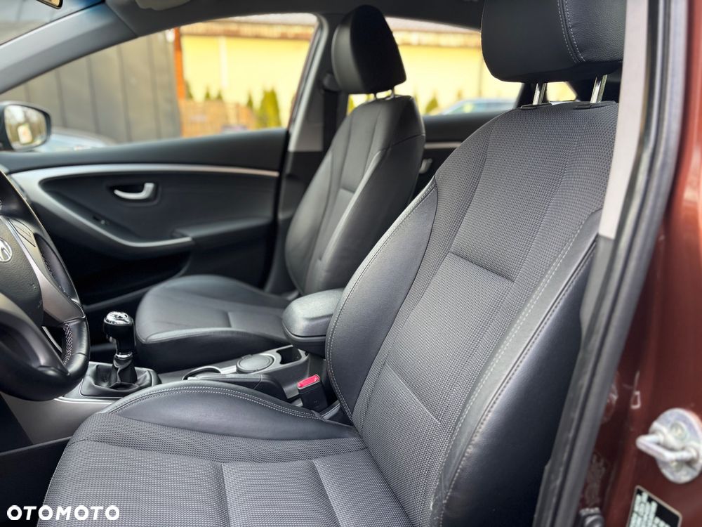 Hyundai i30 1.4 Advantage - 13