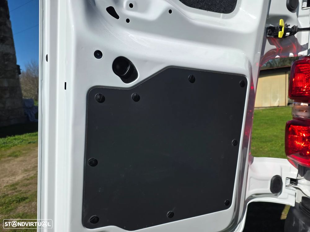 Peugeot Expert HDI L2H1 - 17