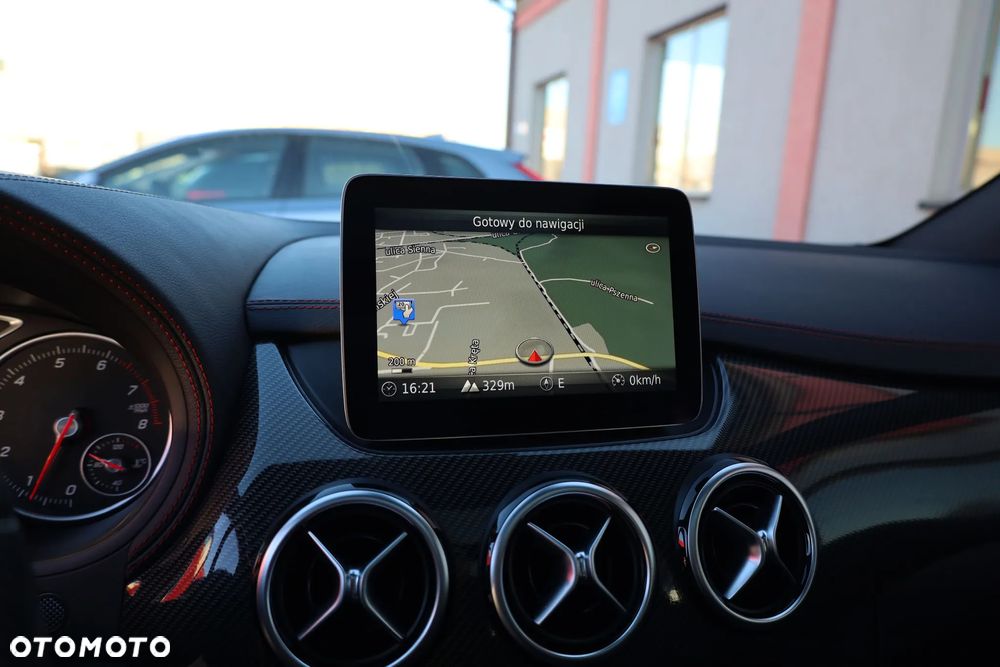 Mercedes-Benz Klasa B 200 UrbanStyle Edition - 13