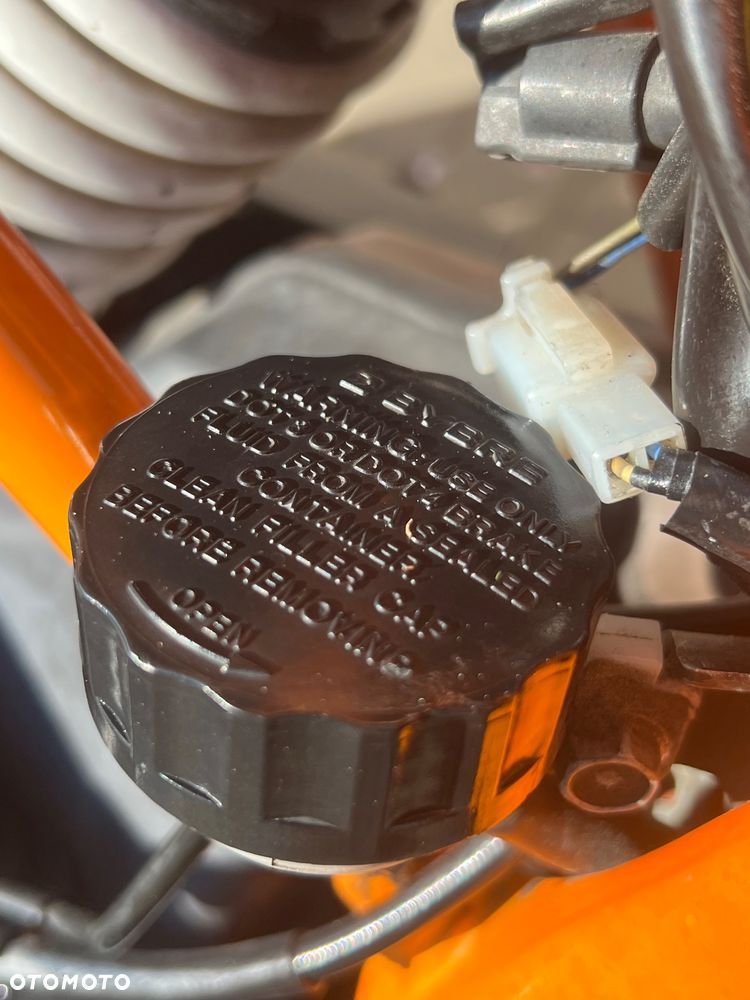 KTM RC 125 - 22