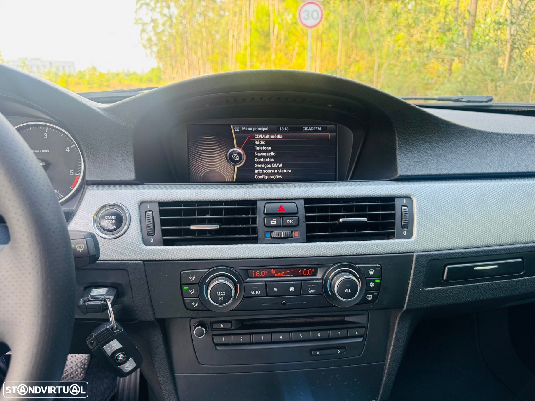 BMW 320 - 30