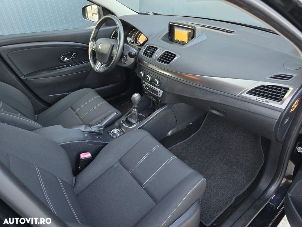 Renault Megane 1.5 dCi Dynamique - 6