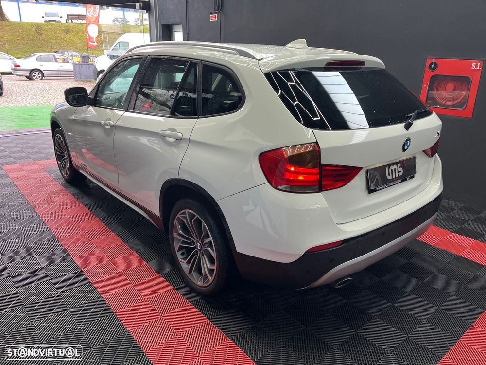BMW X1 18 d sDrive - 4