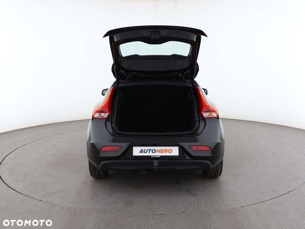 Volvo V40 D2 Kinetic - 20