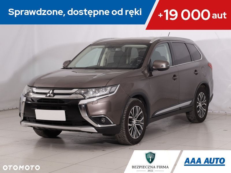 Mitsubishi Outlander - 2